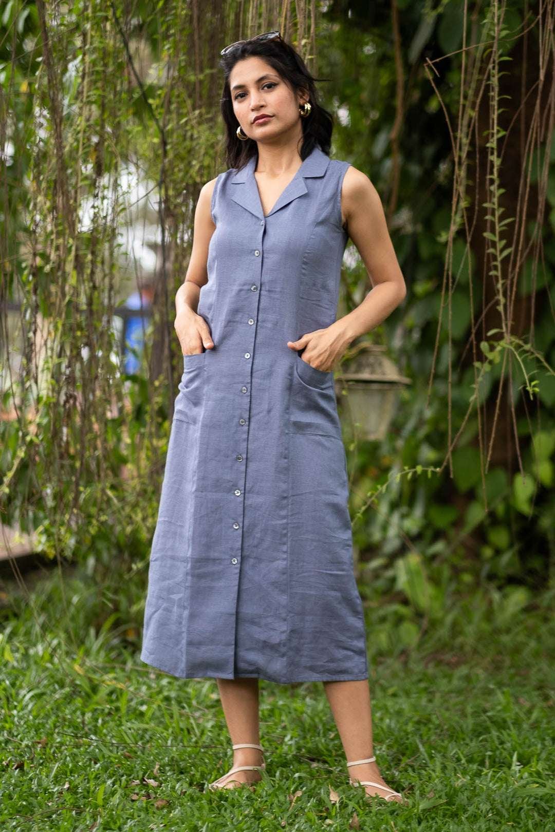 Women's Cotton Solid Oversized Fit Spread Collar Sleeveless Dresses ( Grey )